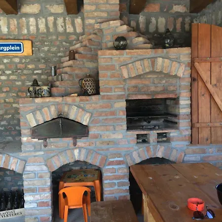 The Mambo-cottage Holiday home *