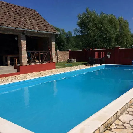 The Mambo-cottage Holiday home Almamellek